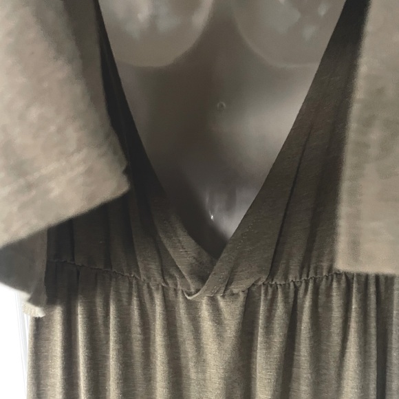 Thyme & Honey Maxi Dress - Picture 3 of 6